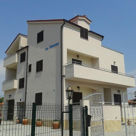Vila Suzana Tribalj Exteriér fotografie