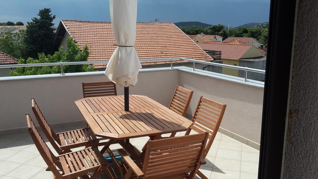 Vila Suzana Tribalj Exteriér fotografie